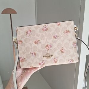 NWT COACH Slim Signature Canvas Crossbody Bag with Floral CBA71